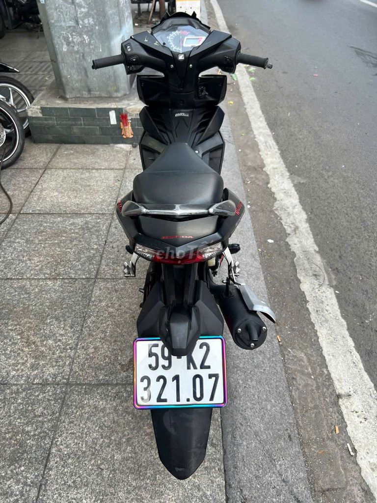 Honda winner 2019 mới 90% Bstp chính chủ. Mua bán Xe máy tại Quận Tân Phú Tp Hồ Chí Minh được đăng bởi Tuanduy hình 5