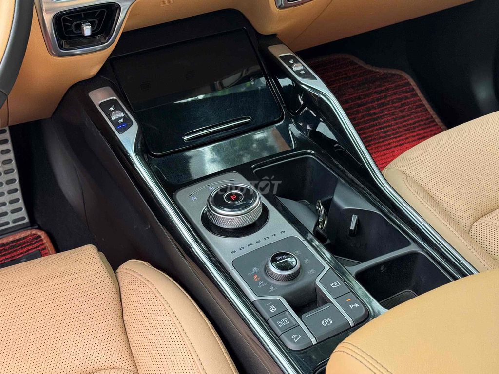 Kia Sorento Signature 2.2 AT AWD 2023 model 2024. Mua bán Ô tô tại Quận Cầu Giấy Hà Nội được đăng bởi Auto 6666 hình 11