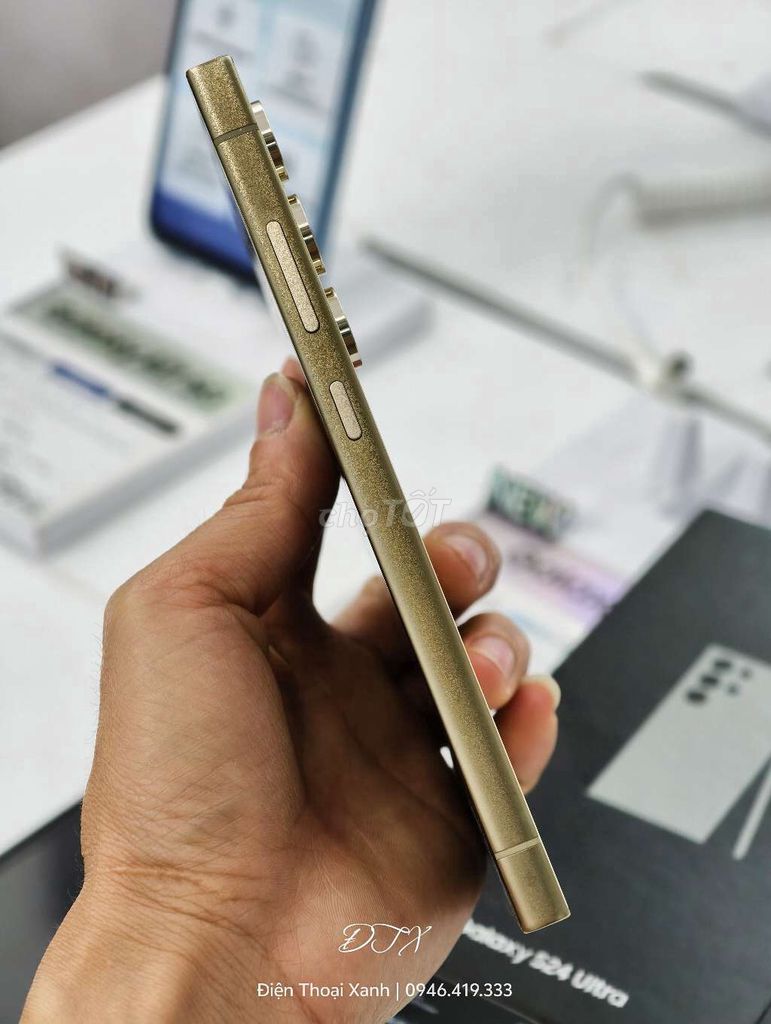 Samsung Galaxy S24 Ultra 256GB Vàng. Mua bán Điện thoại tại Thành phố Hưng Yên Hưng Yên được đăng bởi Trịnh văn ba hình 1