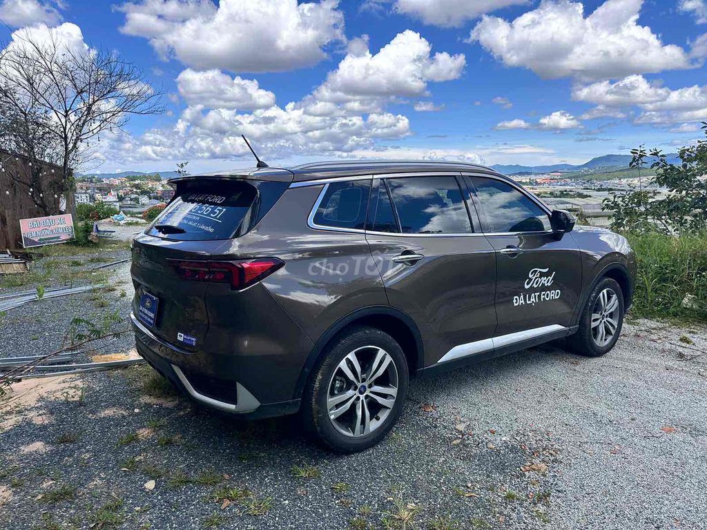 Ford Territory 2023 Titanium X 1.5 AT - 44000 km. Mua bán Ô tô tại Thành phố Bảo Lộc Lâm Đồng được đăng bởi SƠN AUTO hình 4