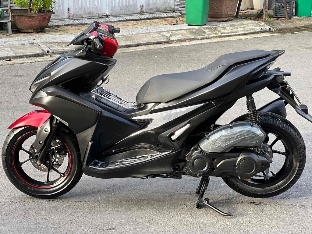 NVX ABS KHOÁ SMK. Mua bán Xe máy tại Quận Cẩm Lệ Đà Nẵng được đăng bởi THẮNG MUA BÁN XE MÁY hình 4