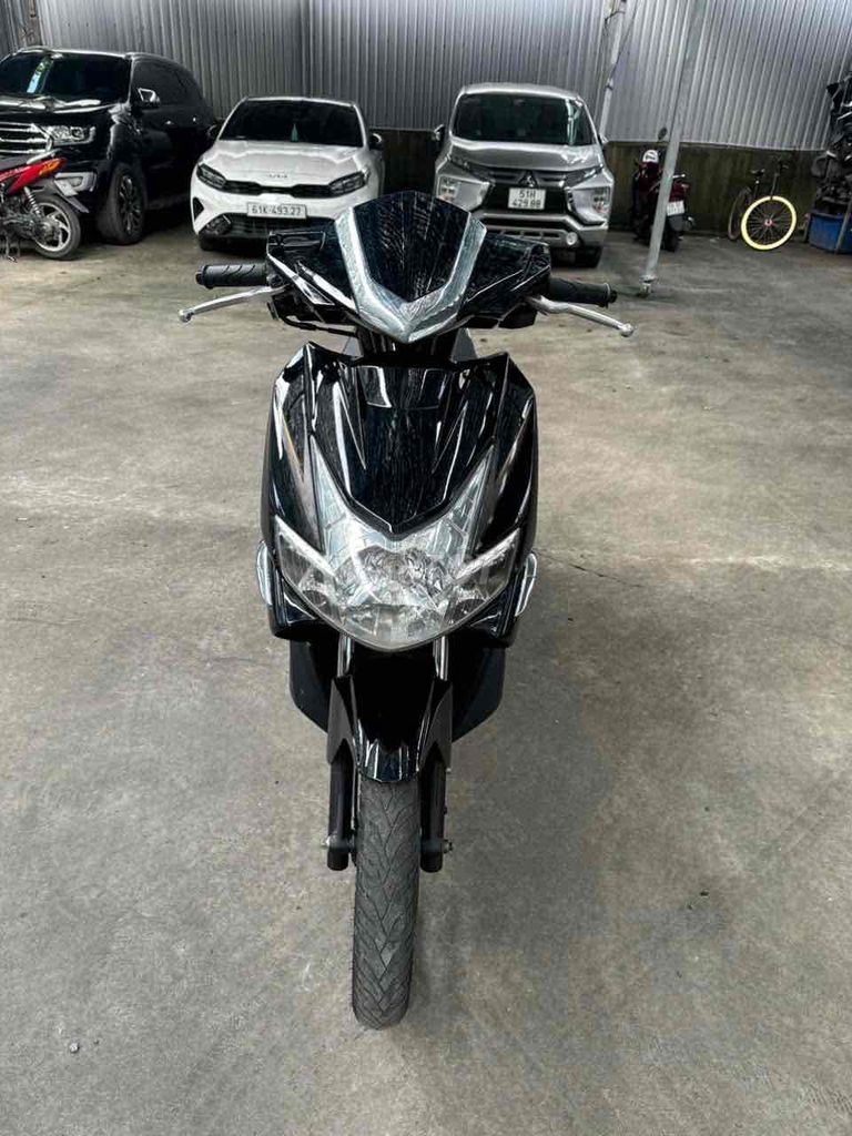 Honda Airblade 110 Fi màu đen bạc đời 2010 bstp. Mua bán Xe máy tại Quận 11 Tp Hồ Chí Minh được đăng bởi nguyenxuanthinh quận tân phú  hình 4
