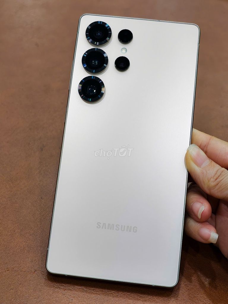 Samsung Galaxy S25 Ultra 5G Vàng Hồng Canada 98%. Mua bán Điện thoại tại Quận Đống Đa Hà Nội được đăng bởi Hn Store hình 1