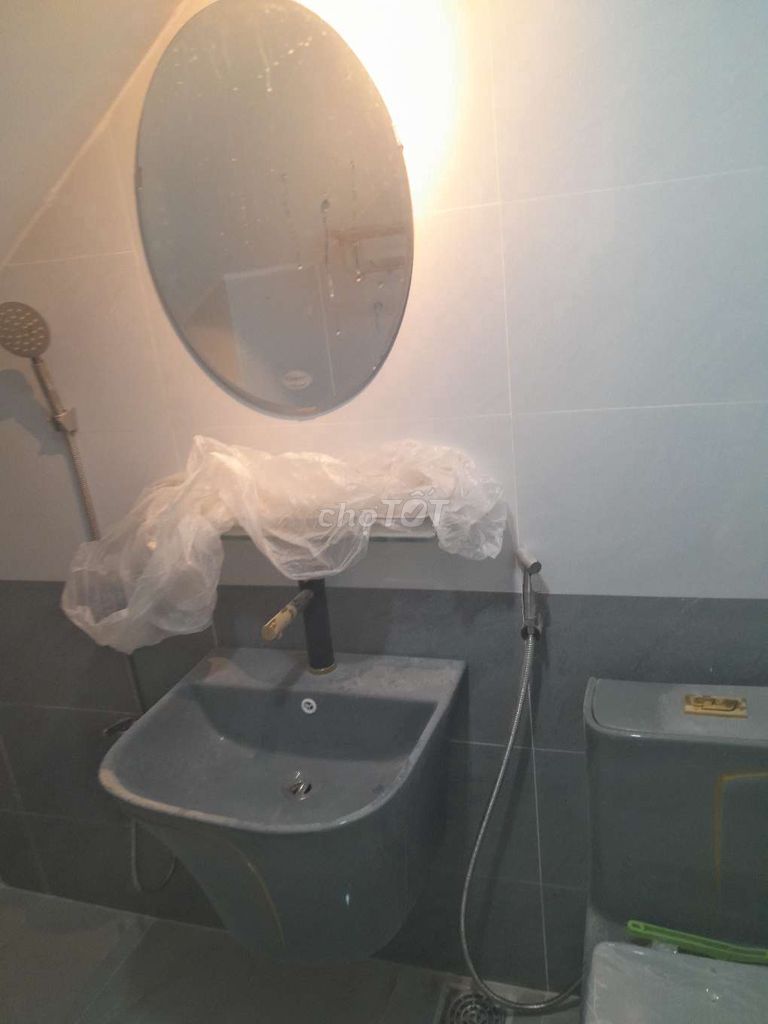 Chuyên nhận sửa chữa nhà nhỏ lẻ làm mới. Dịch vụ tại Quận 10 Tp Hồ Chí Minh được đăng bởi Trường hình 6