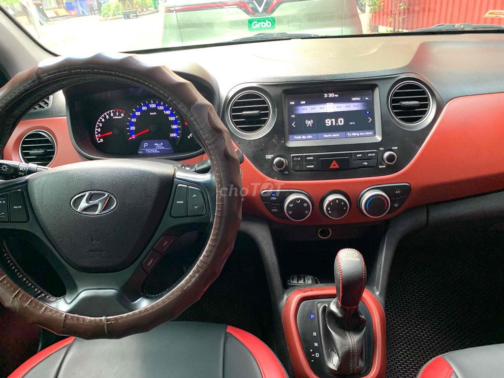 Hyundai i10 sedan 1.2AT sx 2021, 1 chủ từ mới. Mua bán Ô tô tại Quận 4 Tp Hồ Chí Minh được đăng bởi John wu hình 10