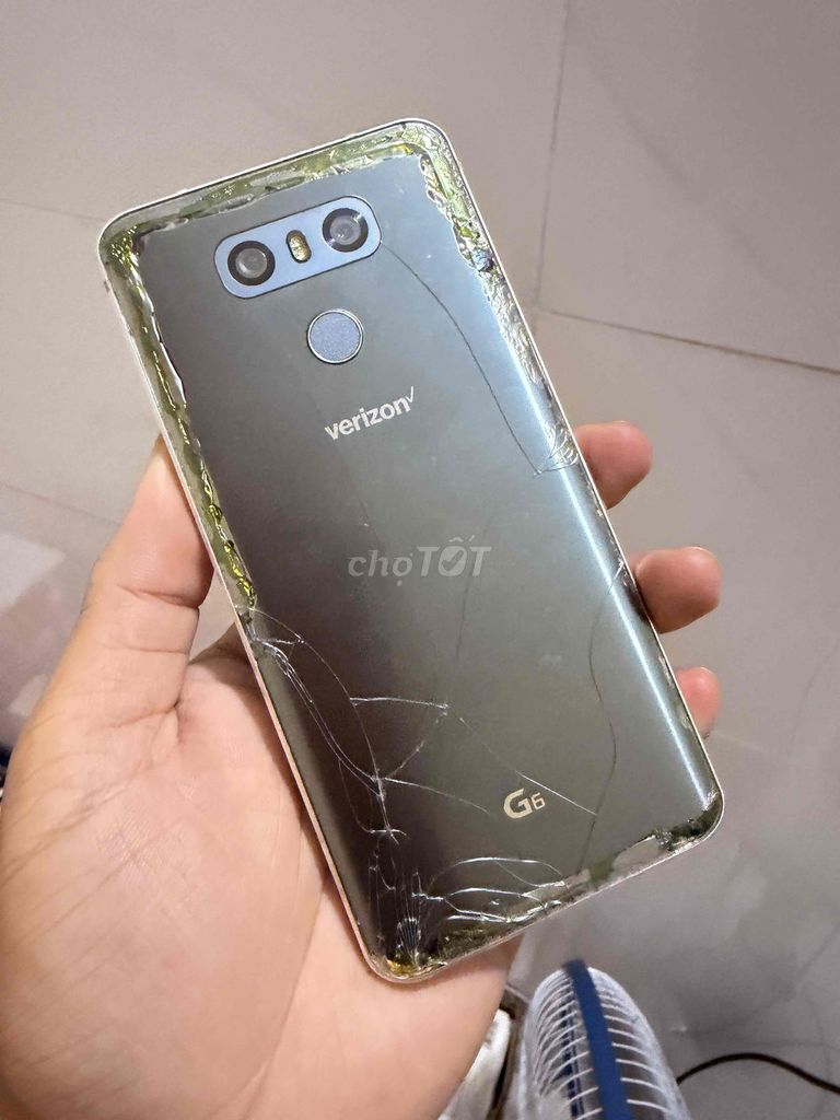 LG G6 full chức năng, nứt kính lưng, nứt kính màn. Mua bán Điện thoại tại Thành phố Bến Tre Bến Tre được đăng bởi Bin Võ hình 1