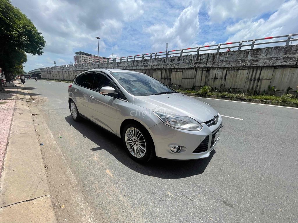 Ford Focus 2013 Trend 1.6 AT Hatchback - 100000 km. Mua bán Ô tô tại Quận 12 Tp Hồ Chí Minh được đăng bởi Anh tuan hình 2