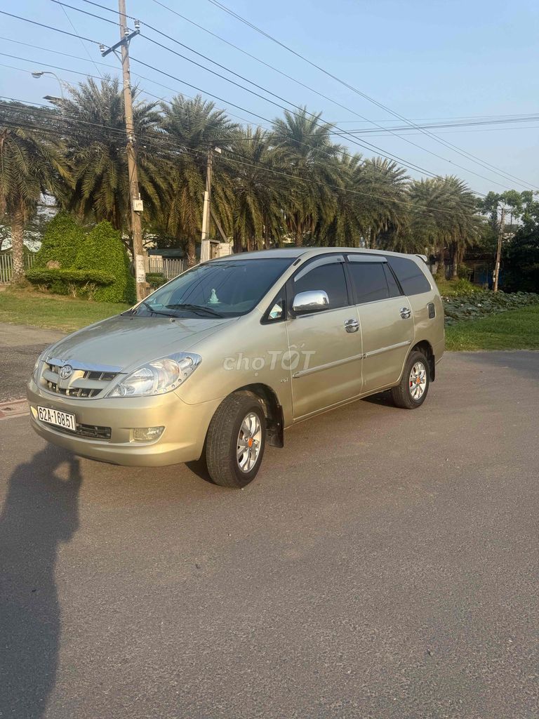 Toyota Innova 2006 photo 4