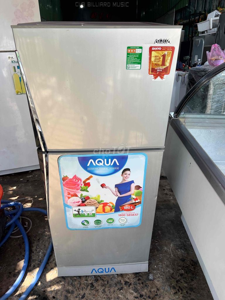 Tủ lạnh AQua 185l đẹp ken