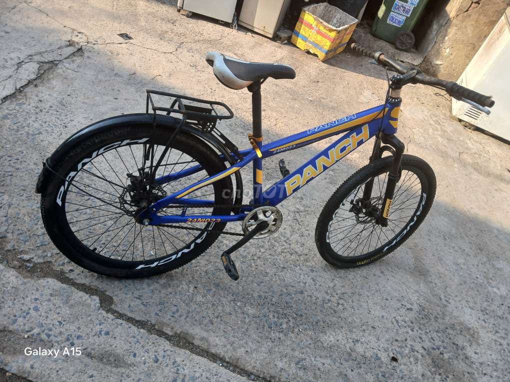 Chiếc xe đạp còn chạy Ok đẹp như hình. Mua bán Xe đạp tại Quận Gò Vấp Tp Hồ Chí Minh được đăng bởi Anh manh hình 1