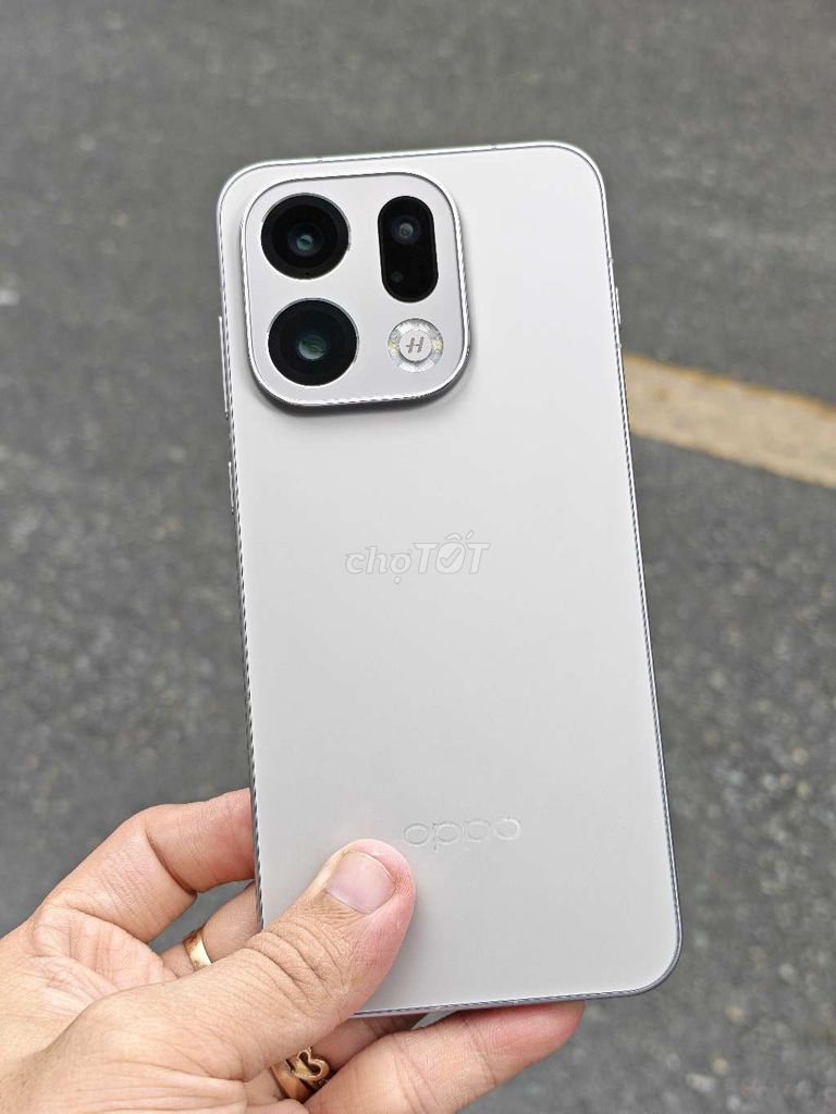 Oppo Find X9 Demen 9500 12GB/256GB Bạc 99%. Mua bán Điện thoại tại Quận Bình Tân Tp Hồ Chí Minh được đăng bởi Anh Rin hình 1