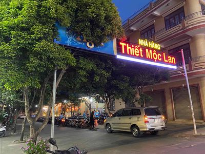 Cần tuyển Phụ Bếp (Thớt)