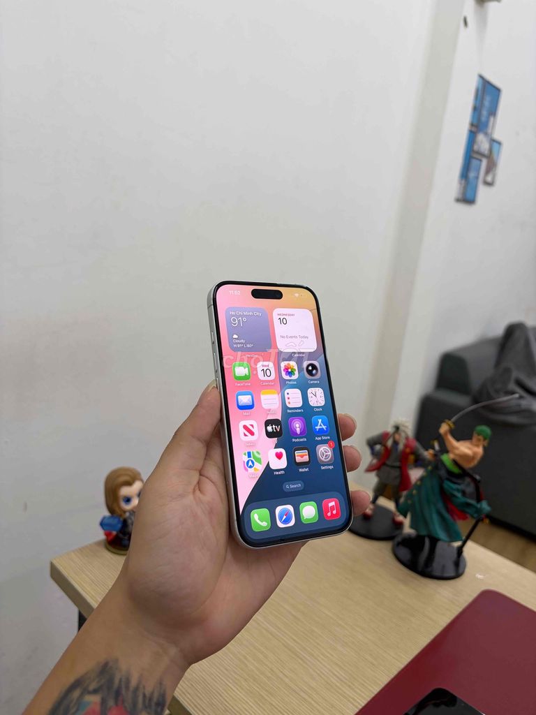 iPhone 16 QTE 128GB Trắng Nguyên bản Có Khay Sim. Mua bán Điện thoại tại Quận Cầu Giấy Hà Nội được đăng bởi Trung Kiên Trả Góp Bao Nợ Xấu hình 1