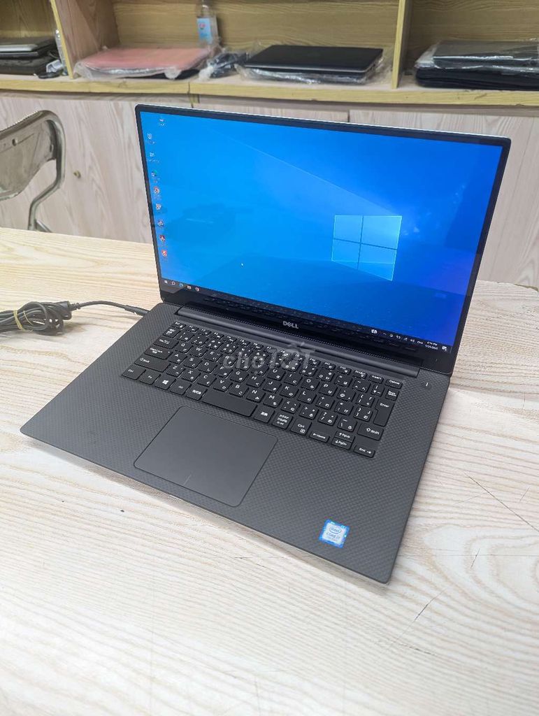 Dell Precision 5520 i7 16GB/256GB màn 4k cảm ứng. Mua bán Laptop tại Quận Hà Đông Hà Nội được đăng bởi Laptops Flash hình 1