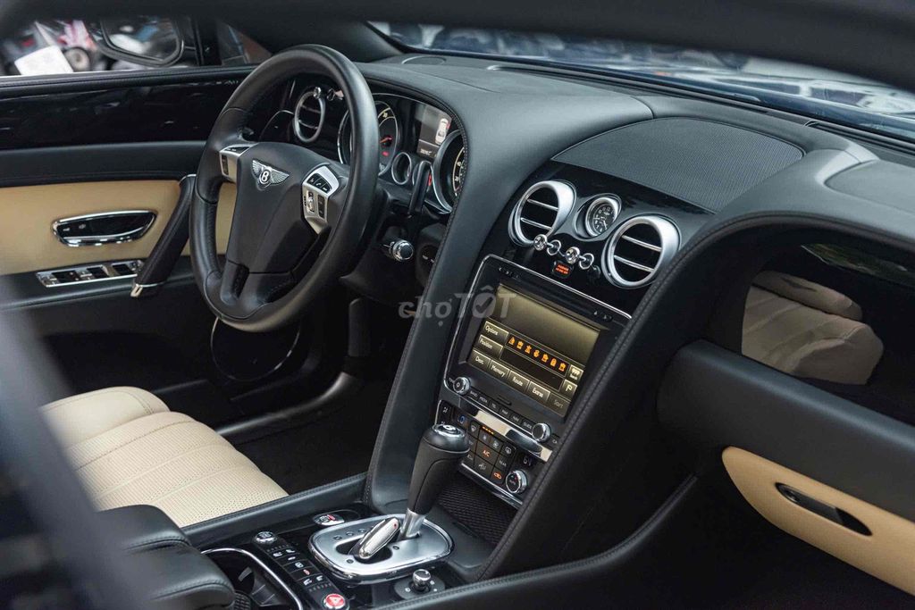 Bentley Flying Spur 2014 - 1 chủ - 45.000 km. Mua bán Ô tô tại Quận 7 Tp Hồ Chí Minh được đăng bởi Thật Nguyễn LongAnh Auto hình 9