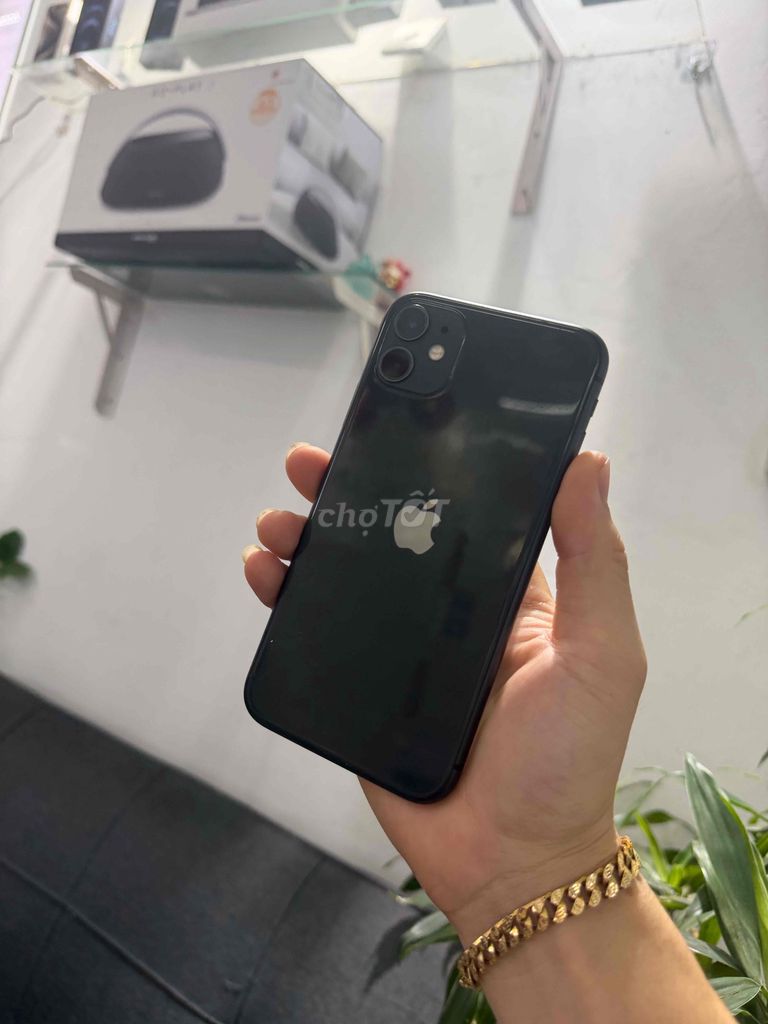 Apple iPhone 11 128GB Đen Đã sử dụng. Mua bán Điện thoại tại Quận Thanh Khê Đà Nẵng được đăng bởi NOBI STORE 263 thái thị bôi hình 1