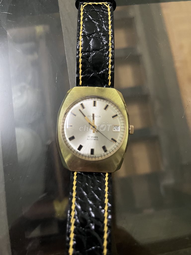 Bán đồng hồ cố SEKONDA size 36 automatic bọc vàng