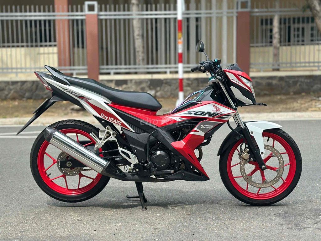 SONIC 150 – MÁY ZIN NGUYÊN BẢN, CHÍNH CHỦ BAO KÝ. Mua bán Xe máy tại Thành phố Thủ Dầu Một Bình Dương được đăng bởi Xe Máy Bình Dương hình 2
