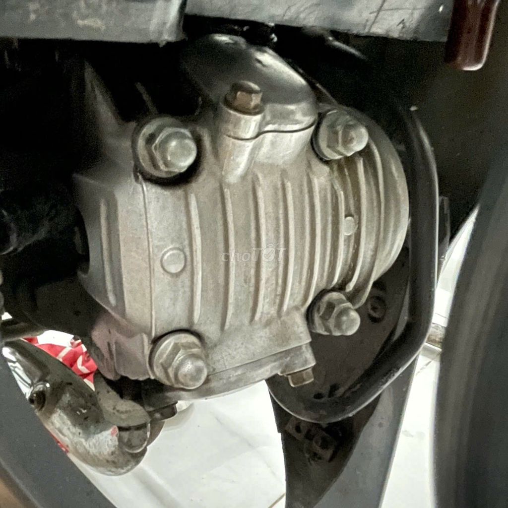 Bán funeo fi 2008 và neo kim 2008. Có GL trắng đỏ. Mua bán Xe máy tại Thành phố Long Xuyên An Giang được đăng bởi Nguyen Long Ho hình 7