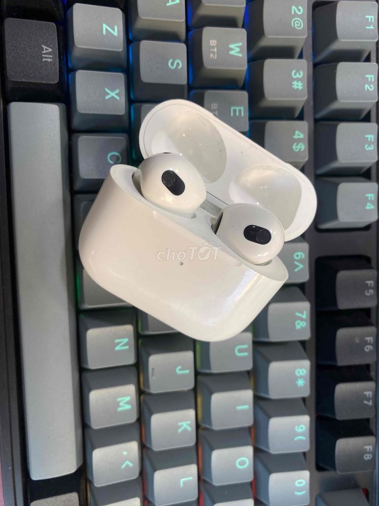 bán / giao lưu airpods 3 ZIN RẺ