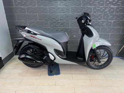 Honda SH mode 2025 Xám Xi măng Bs Sài Gòn. Mua bán Xe máy tại Quận Bình Thạnh Tp Hồ Chí Minh được đăng bởi kelwin