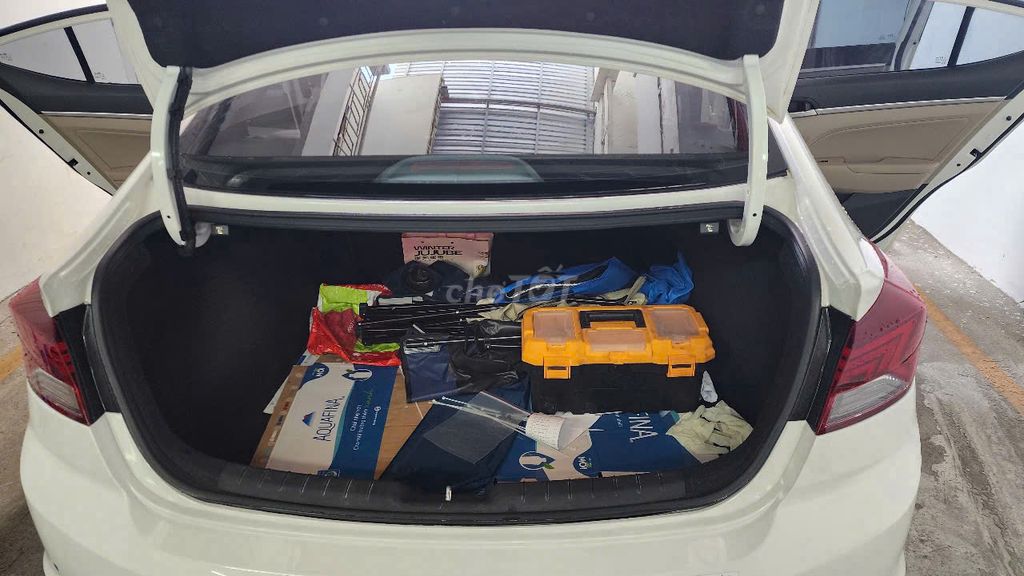 Hyundai Elantra 2020 1.6 AT - 42981 km. Mua bán Ô tô tại Quận Liên Chiểu Đà Nẵng được đăng bởi Mr Hải hình 7