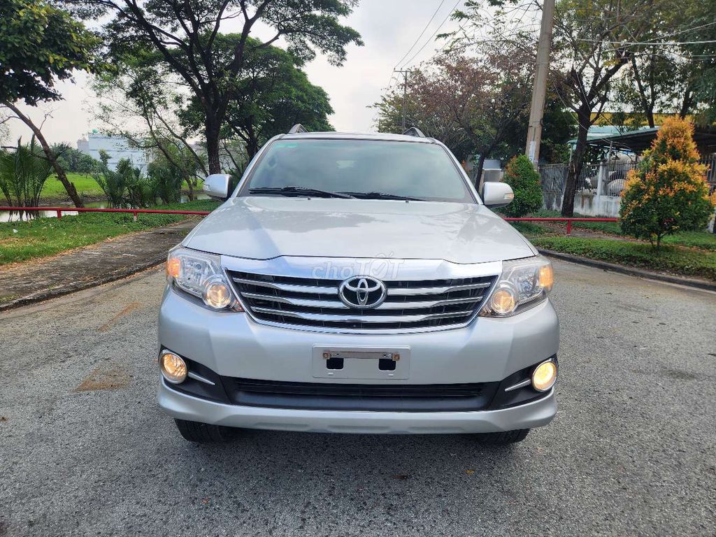 Toyota Fortuner 2015 2.7V Bạc. Mua bán Ô tô tại Huyện Bình Chánh Tp Hồ Chí Minh được đăng bởi thanh hình 1