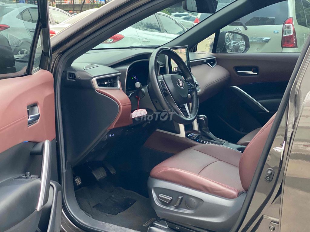 Toyota Corolla Cross 2022 1.8 Hybrid 24000 km. Mua bán Ô tô tại Quận Bình Thạnh Tp Hồ Chí Minh được đăng bởi Toyota Sure hình 8