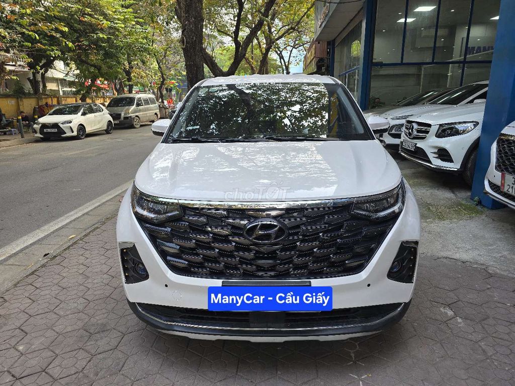 Hyundai Custin 2023 7 chỗ 48.000 km. Mua bán Ô tô tại Quận Cầu Giấy Hà Nội được đăng bởi Thăng ManyCar hình 1