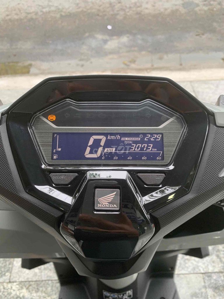 VARIO 160 như mới. Mua bán Xe máy tại Thành phố Sa Đéc Đồng Tháp được đăng bởi DUY CƯỜNG hình 4