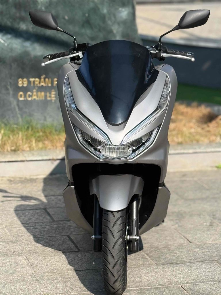 Хонда PCX 150 2019 Серая 16000 км