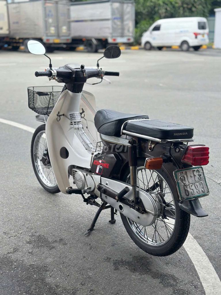 Honda Cub 70cc 1990 коричневый Япония. ввоз Малайзия