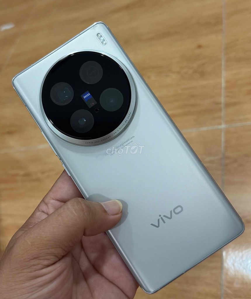 cần bán vivo x100 untra full box ram 16/512g. Mua bán Điện thoại tại Quận 12 Tp Hồ Chí Minh được đăng bởi Trần Văn Kiên hình 1