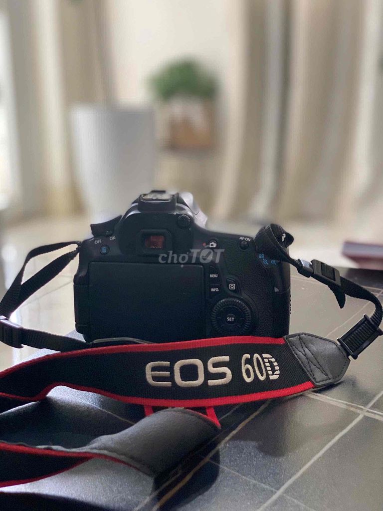 Máy ảnh Canon EOS 60D + Lens Tamron 17-50 f/2.8. Mua bán Máy ảnh, Máy quay tại Huyện Hoài Đức Hà Nội được đăng bởi Huy hình 1