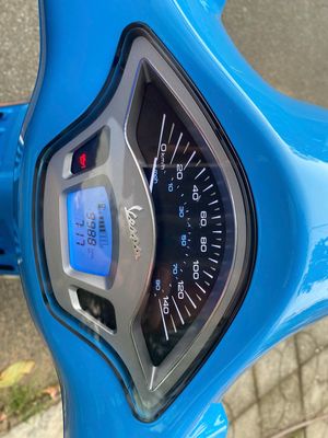 VESPA PRIMAVERA bản kỉ niệm 50 năm, đi rất ít. Mua bán Xe máy tại Thành phố Thủ Đức Tp Hồ Chí Minh được đăng bởi DAT