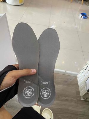 lót giày chính hãng 28,5cm. Mua bán Giày dép tại Quận Ninh Kiều Cần Thơ được đăng bởi sad boy