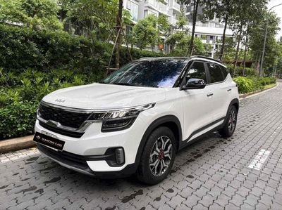 KIA Seltos Premium 2023 Trắng Lướt chỉ 19k km