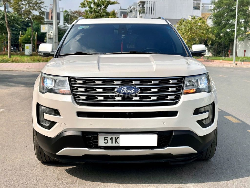 Chính chủ Bán Ford Explorer ĐK 2018 2.3L Ecoboost