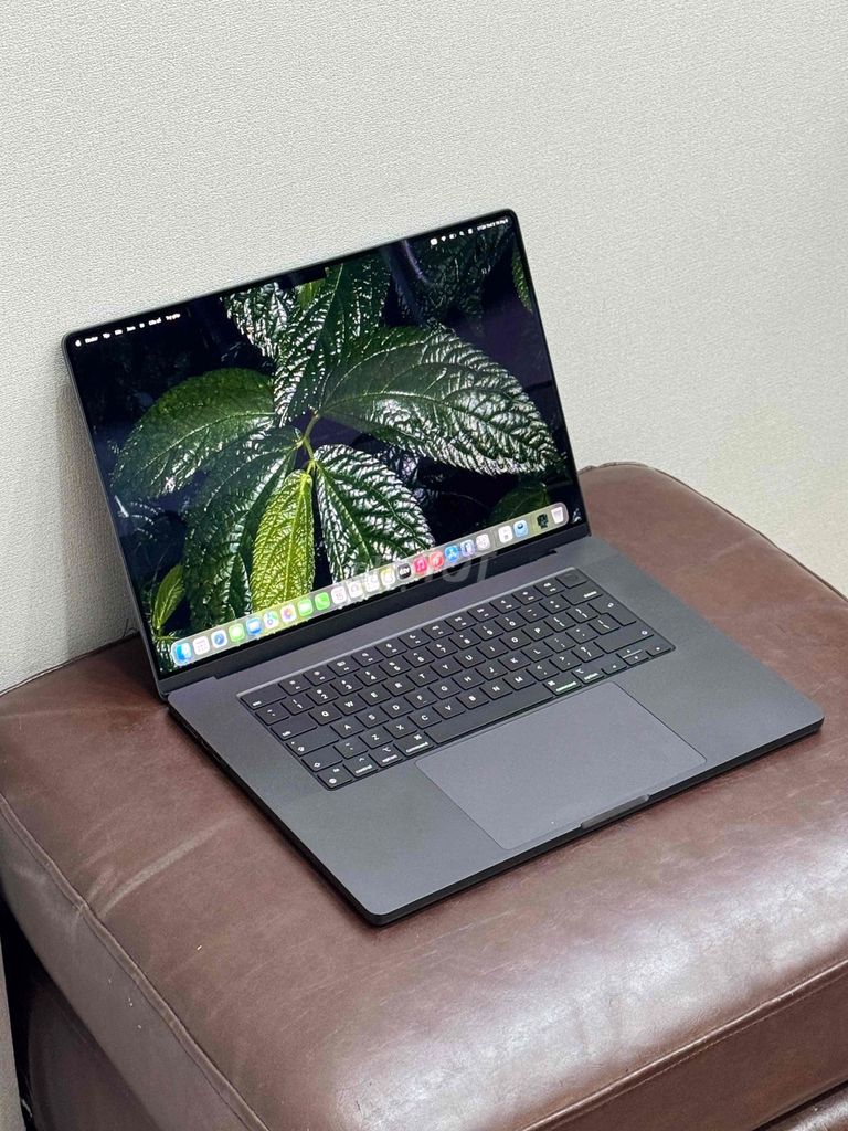 Macbook Pro M4 MAX 16' 36GB/1TB Keng Sạch. Mua bán Laptop tại Quận 10 Tp Hồ Chí Minh được đăng bởi APPLE 2HAND hình 1