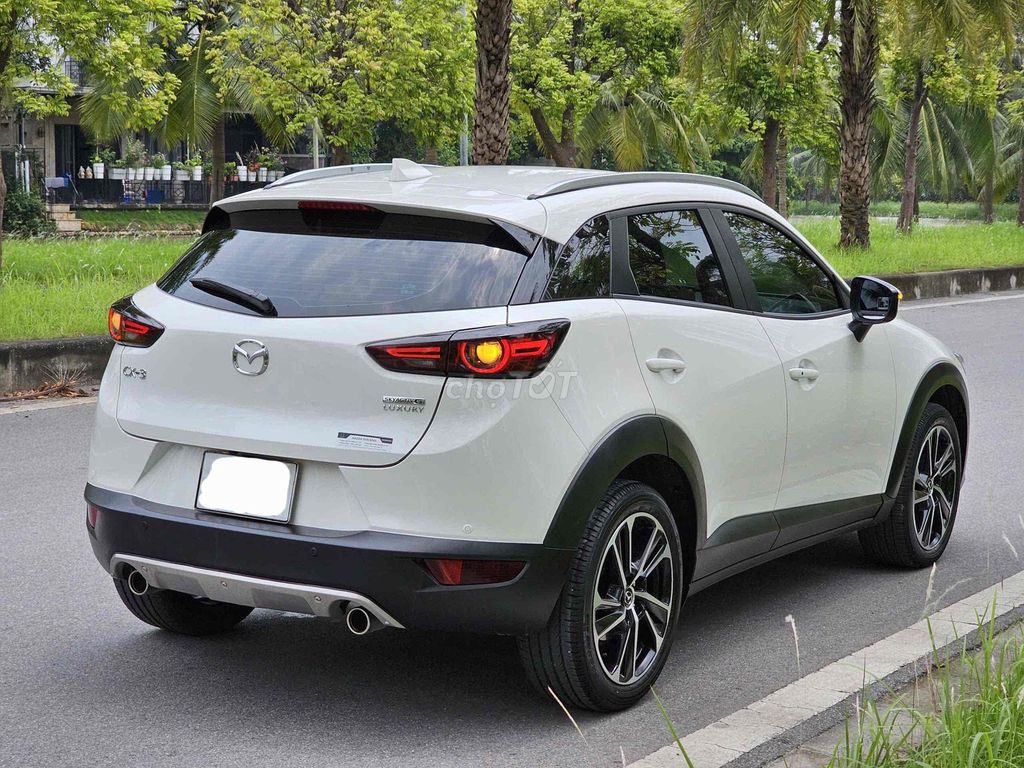 Mazda CX3 Luxury 2025 8000 км Белый