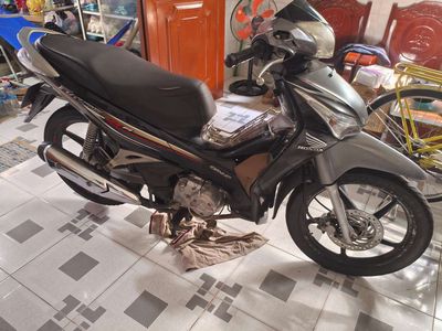 Bán có gl future fi 2014 máy zin mâm zin. Mua bán Xe máy tại Huyện Châu Phú An Giang được đăng bởi kutin