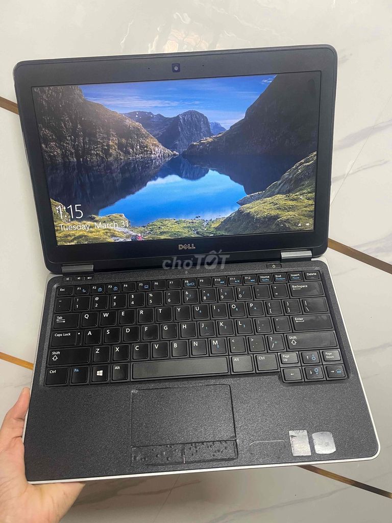 Dell Latitude E7240 i5-4310U 14 inch 8GB/256GB. Mua bán Laptop tại Quận Tân Bình Tp Hồ Chí Minh được đăng bởi Khánh Trân hình 1