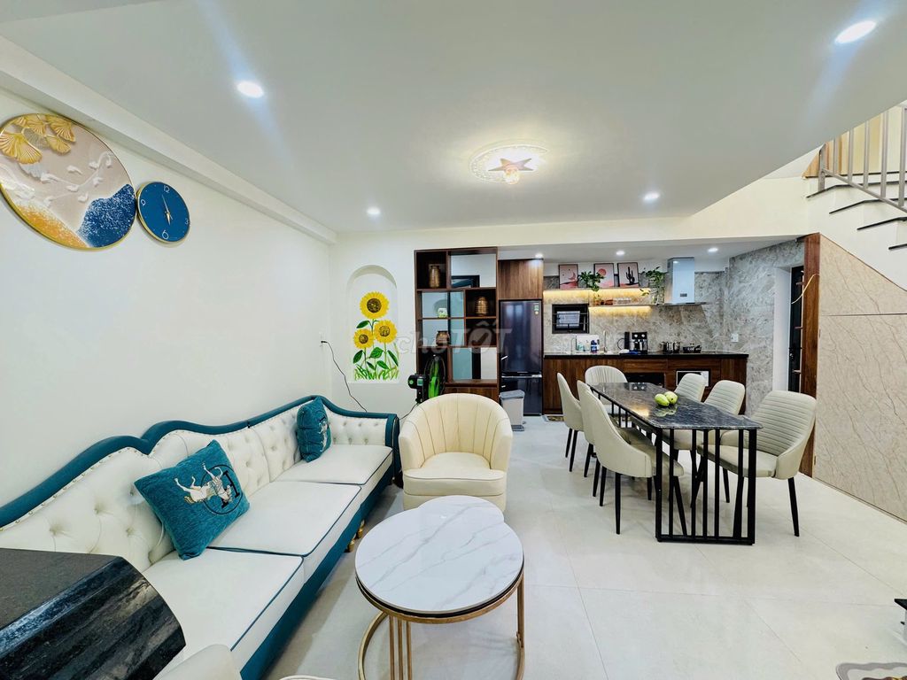 Аренда · 3 комн. · 100 м² · Quận Sơn Trà, ул. Đường An Trung 6