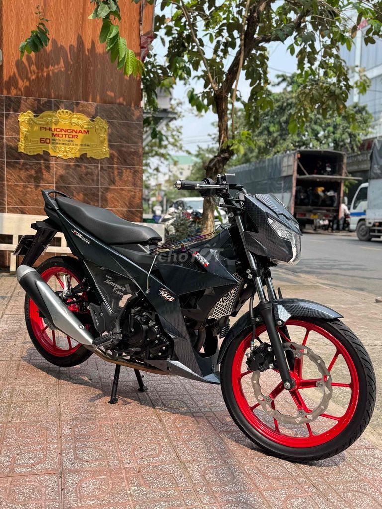 Suzuki Satria 2020 Đen Đỏ Zin êm. Mua bán Xe máy tại Thành phố Dĩ An Bình Dương được đăng bởi Trần Trọng hình 5