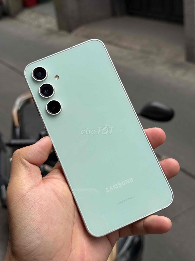 Samsung Galaxy S23 FE Mint 2 sim vật lí. Mua bán Điện thoại tại Quận 10 Tp Hồ Chí Minh được đăng bởi Hậu Lưu hình 1