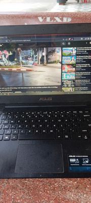 Laptop Asus 14 inch Đen Đã sử dụng