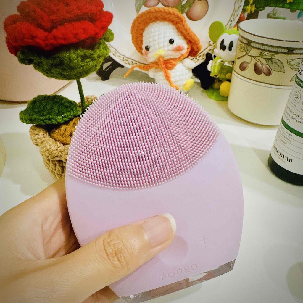 Máy rửa mặt Foreo Luna 2