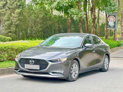 Mazda 3 Luxury mới như xe trong hãng.