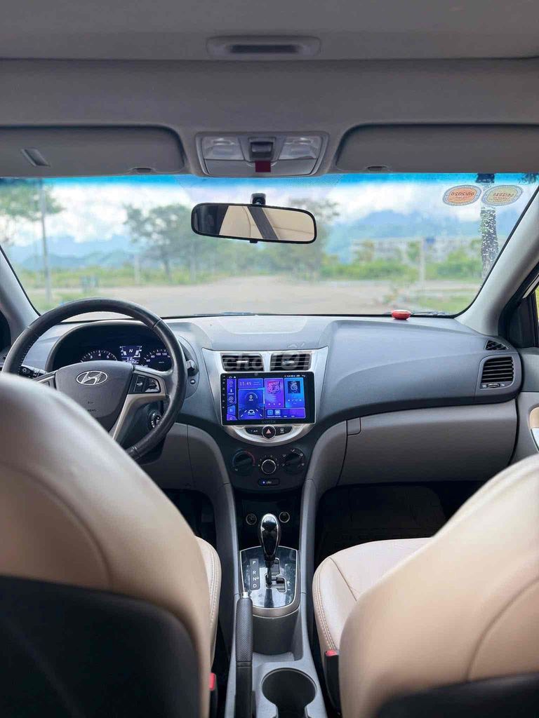 Hyundai Accent 2014 1.4 AT Hatchback - 5 km. Mua bán Ô tô tại Quận Liên Chiểu Đà Nẵng được đăng bởi phương bùi  hình 8