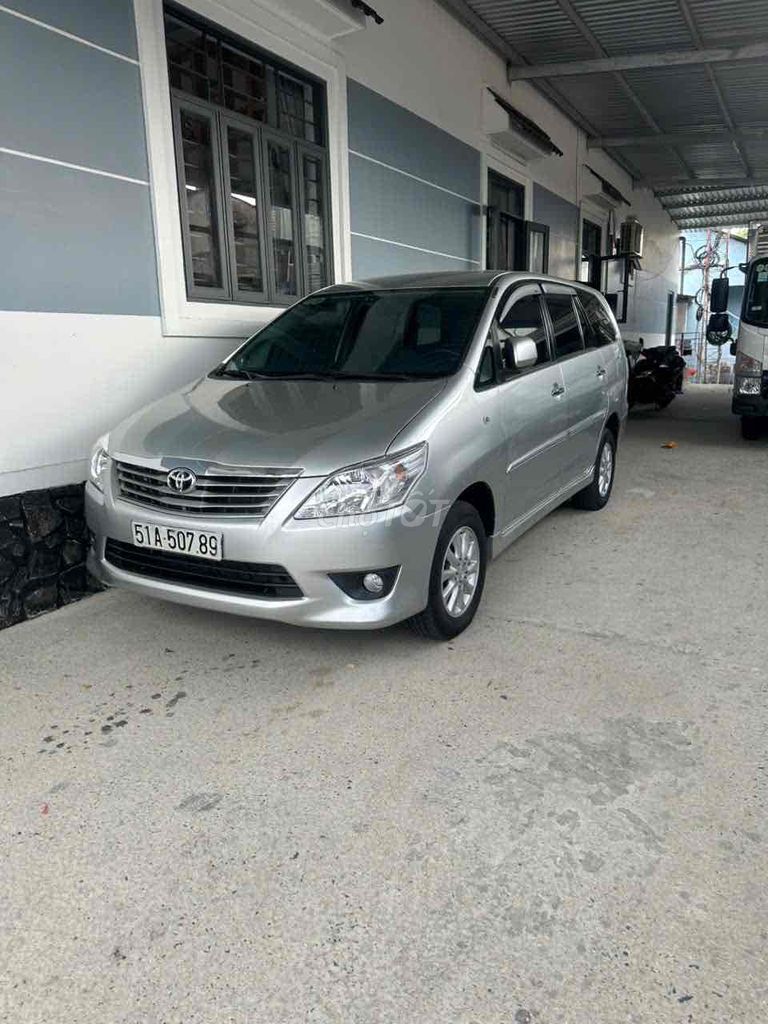Toyota Innova E 2013 Số sàn Bạc. Dịch vụ tại Huyện Hóc Môn Tp Hồ Chí Minh được đăng bởi Mai Thị Ngọc Ngân hình 1